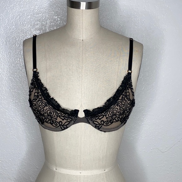 Victoria's Secret Other - Vintage Victoria’s Secret 90s Y2K Madonna lace bra